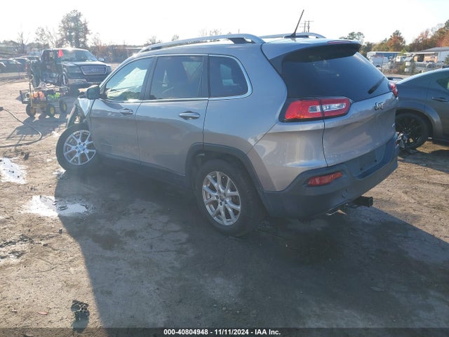 1C4PJLCS9EW105635 Jeep Cherokee Latitude