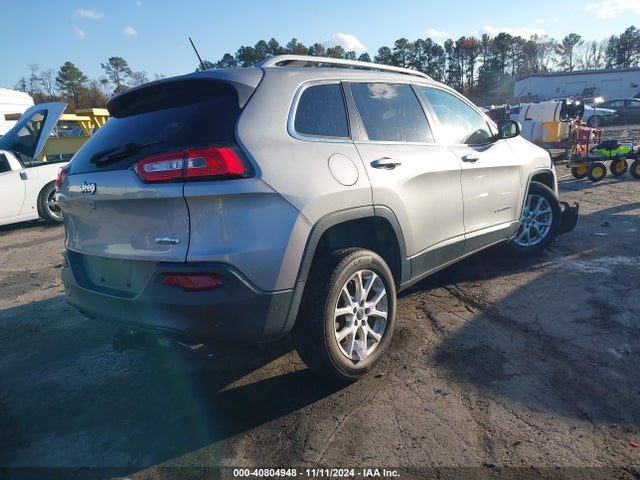 1C4PJLCS9EW105635 Jeep Cherokee Latitude