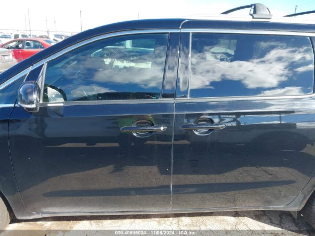 KNDMC5C16G6146971 KIA SEDONA EX