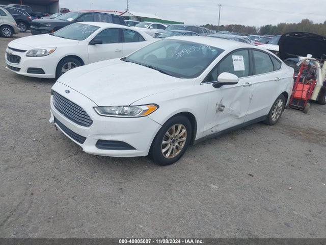 Ford FUSION S 2016 3FA6P0G78GR227686 Image 2