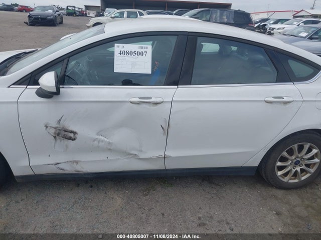 Ford FUSION S 2016 3FA6P0G78GR227686 Image 6