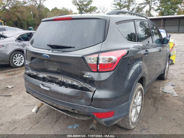1FMCU9GD0JUB53515 Ford ESCAPE SE