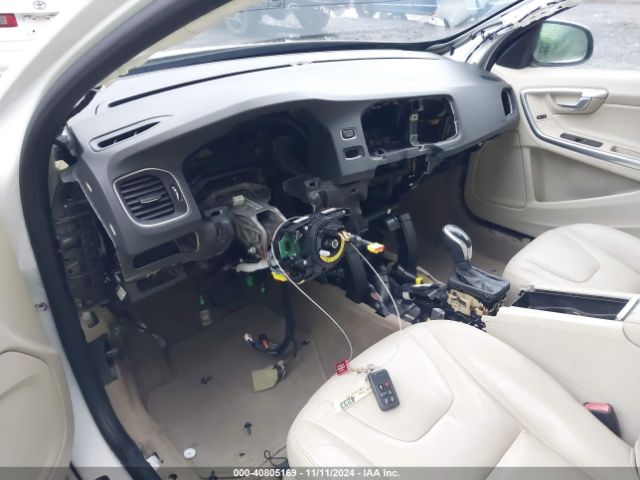 YV140MFB2F1315445 Volvo S60 T5 Premier