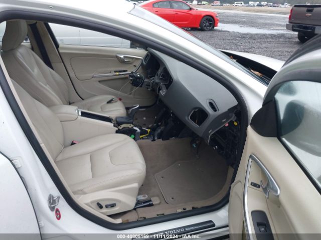 YV140MFB2F1315445 Volvo S60 T5 Premier