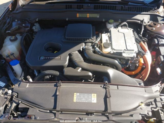 3FA6P0RU2KR211737 Ford Fusion Hybrid Titanium
