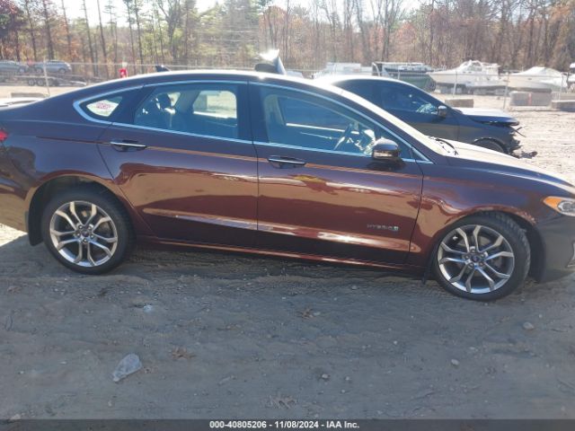 3FA6P0RU2KR211737 Ford Fusion Hybrid Titanium