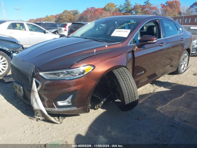 3FA6P0RU2KR211737 Ford Fusion Hybrid Titanium