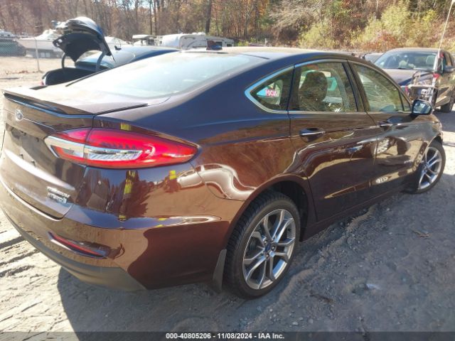 3FA6P0RU2KR211737 Ford Fusion Hybrid Titanium