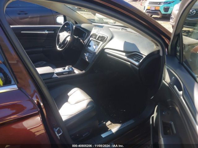 3FA6P0RU2KR211737 Ford Fusion Hybrid Titanium