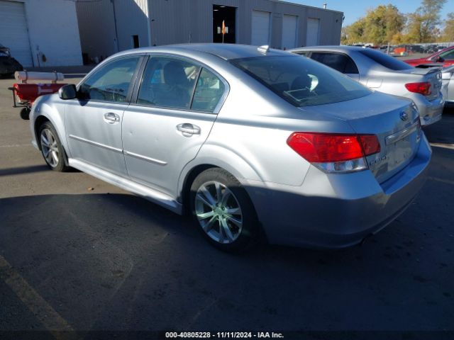 4S3BMCL64E3031580 Subaru Legacy 2.5i Limited