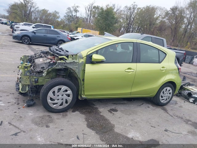 Toyota Prius C Two 2016 JTDKDTB36G1134232 Image 15