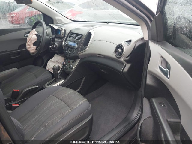 Chevrolet Sonic Lt Auto 2014 1G1JC5SH7E4193865 Image 5
