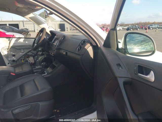 WVGBV7AX6GW579450 Volkswagen TIGUAN S