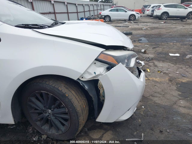 Toyota Corolla Le Plus 2015 2T1BURHE3FC359519 Image 18