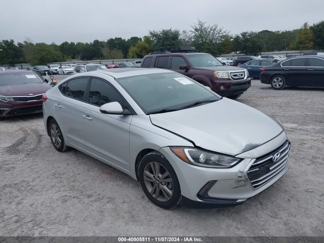 2018 5NPD84LF4JH321738 main image