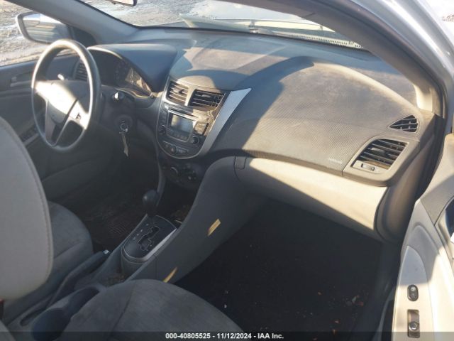 KMHCT5AE1GU256206 Hyundai ACCENT SE
