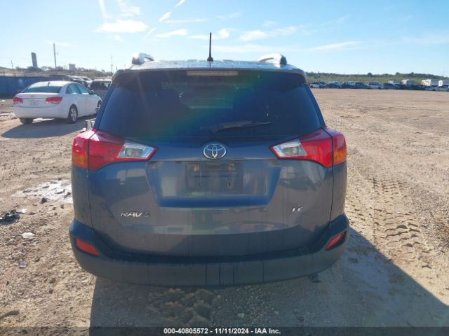 2T3ZFREV7EW114305 Toyota RAV4 LE
