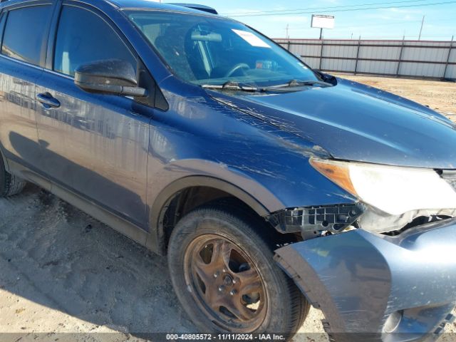 2T3ZFREV7EW114305 Toyota RAV4 LE