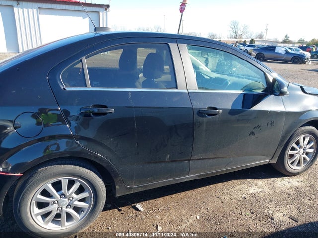 Chevrolet Sonic Lt Auto 2019 1G1JD5SB6K4114173 Image 13