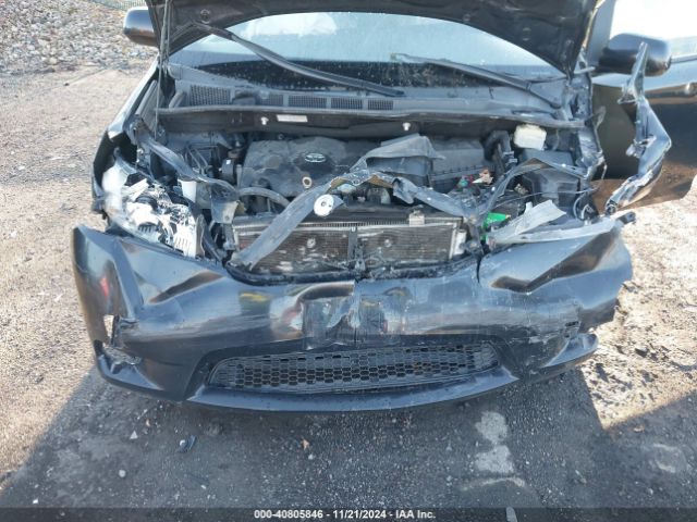 5TDYZ3DCXHS880535 Toyota Sienna Xle 8 Passenger