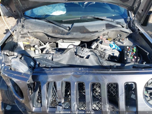 1C4NJPFA2GD722360 Jeep Patriot Latitude
