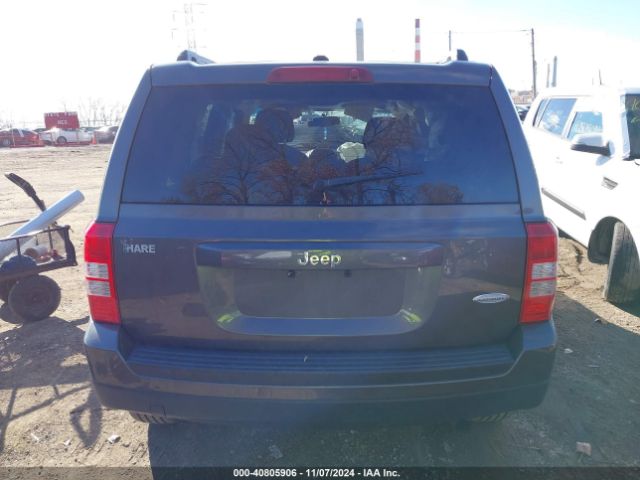 1C4NJPFA2GD722360 Jeep Patriot Latitude
