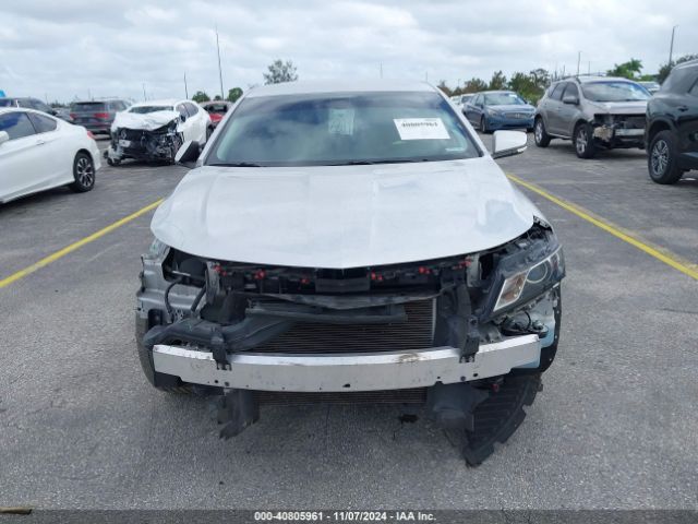 1G1105SAXHU162139 Chevrolet IMPALA 1LT