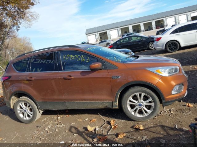 1FMCU0GD2HUE69259 Ford ESCAPE SE