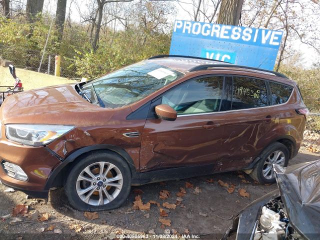 1FMCU0GD2HUE69259 Ford ESCAPE SE