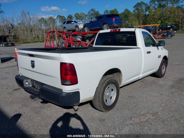 3C6JR6DG1JG167234 RAM 1500 Tradesman  4x2 8' Box