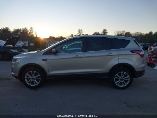 1FMCU9GD5HUC36836 Ford ESCAPE SE