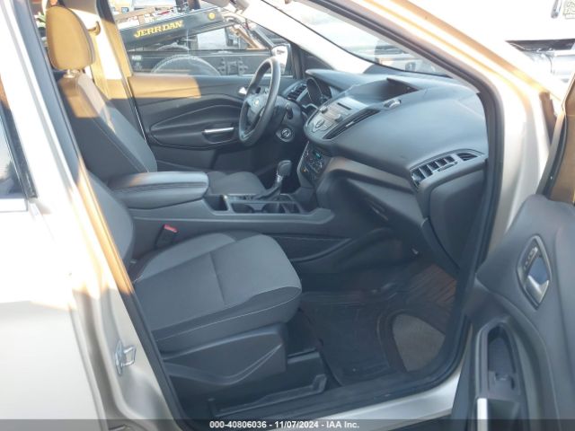1FMCU9GD5HUC36836 Ford ESCAPE SE