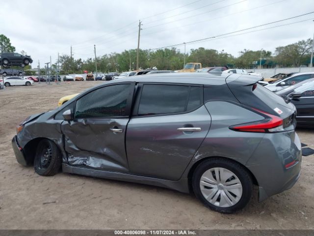 1N4AZ1BV3PC557945 Nissan Leaf S 40 Kwh