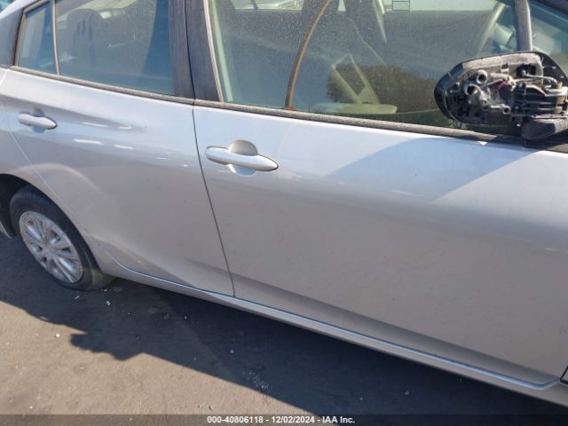 JTDKAMFU1M3145799 Toyota Prius Le