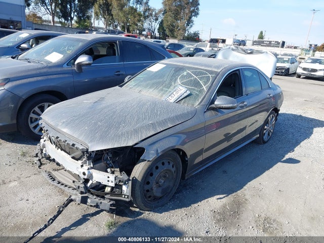 55SWF4JB7JU239465 Mercedes-Benz C 300