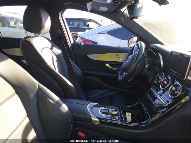 55SWF4JB7JU239465 Mercedes-Benz C 300
