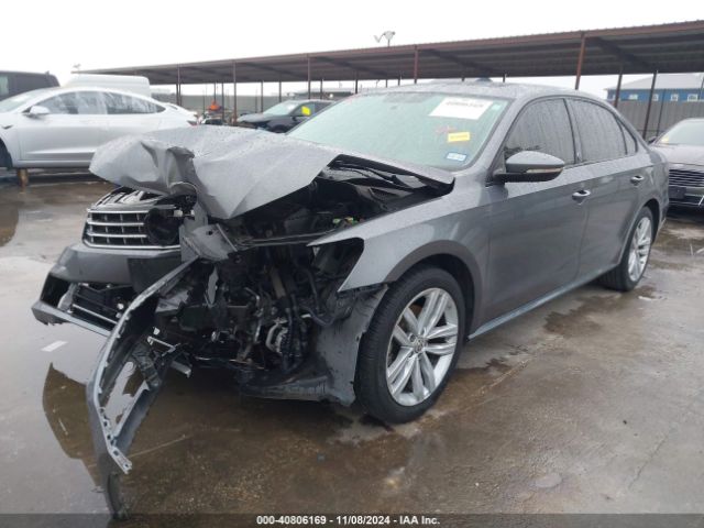 1VWLA7A38KC005733 Volkswagen Passat 2.0t Wolfsburg Edition