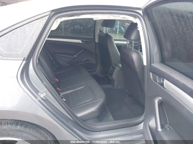 1VWLA7A38KC005733 Volkswagen Passat 2.0t Wolfsburg Edition