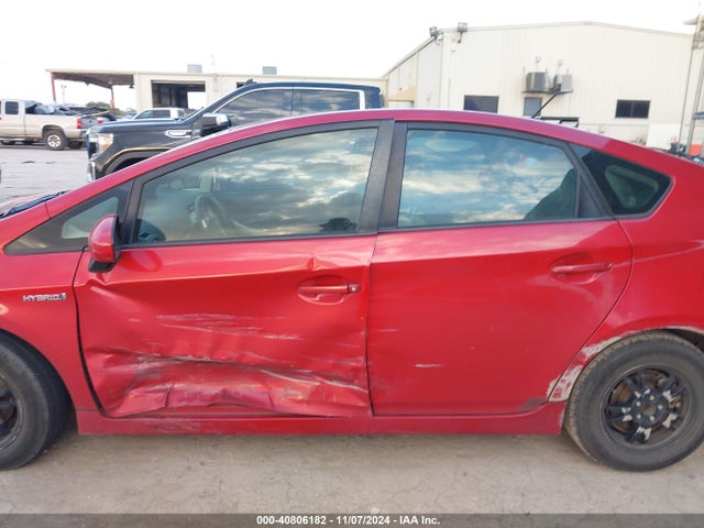 40806182 :رقم المزاد ، JTDKN3DU7E0382785 vin ، 2014 Toyota Prius Two مزاد بيع