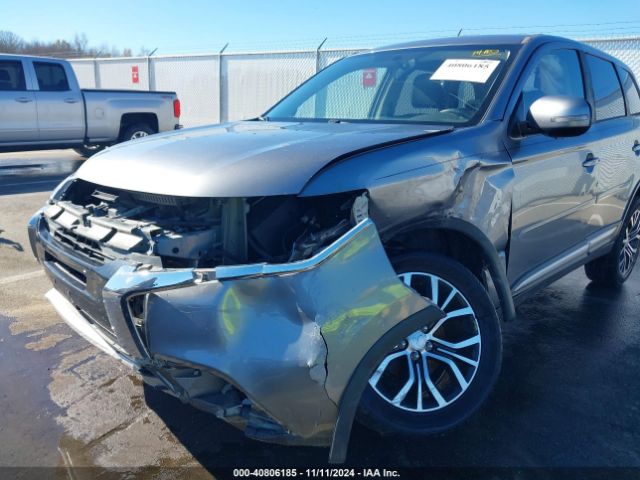 JA4AD3A33JZ000830 Mitsubishi Outlander Se