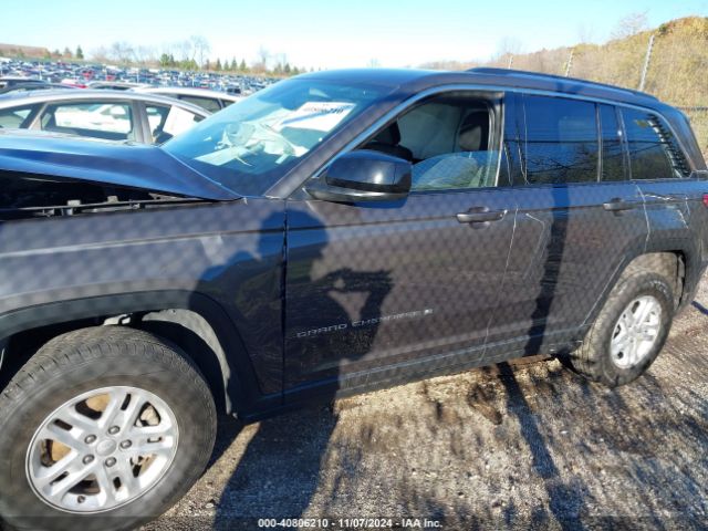 1C4RJHAG8N8573185 Jeep Grand Cherokee Laredo 4x4