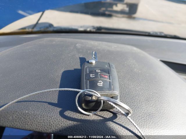 3VV0B7AX0JM019985 Volkswagen Tiguan 2.0t S