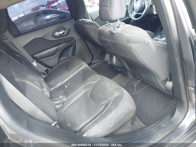 Jeep Cherokee Latitude 2015 1C4PJLCB8FW553897 Image 8