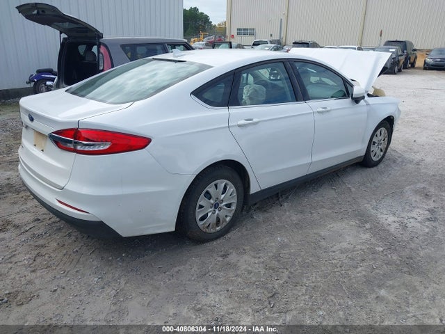 Ford FUSION S 2020 3FA6P0G76LR220570 Image 4