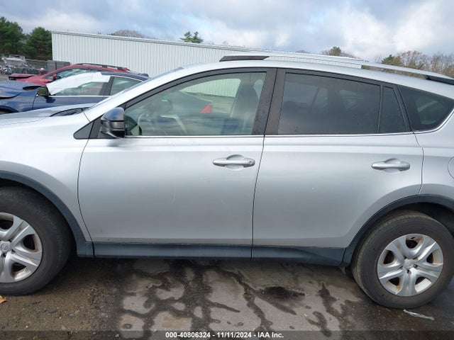 Toyota RAV4 LE 2014 JTMBFREV8ED082432 Image 14