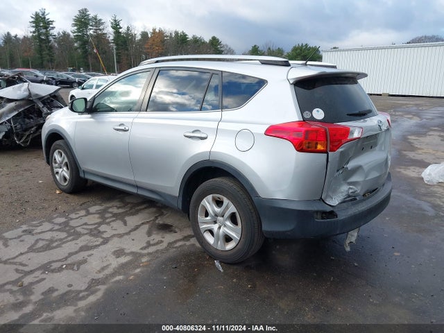 Toyota RAV4 LE 2014 JTMBFREV8ED082432 Image 3