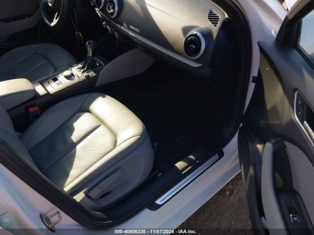 WAUB8GFF5H1072577 Audi A3 2.0t Premium