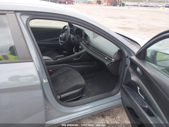 KMHLM4AG6MU212660 Hyundai ELANTRA SEL