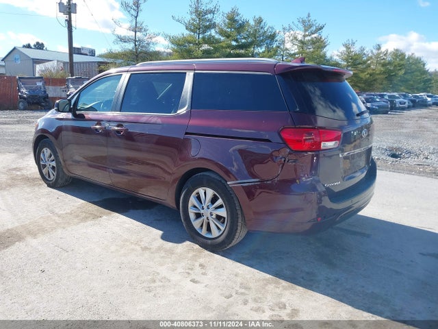 KIA SEDONA LX 2016 KNDMB5C18G6192871 Image 3