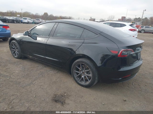 2023 TESLA MODEL 3 5YJ3E1EA9PF629032 Photo 2